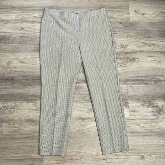 Adrianna Papell Gray & White Print Elastic Waist Pull On Straight Leg Pants 12 - Picture 3 of 11